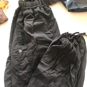 Black lululemon joggers